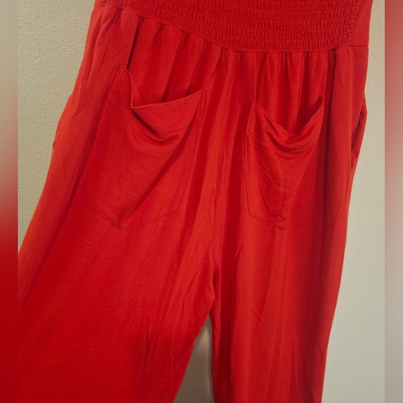 Cabi Faye Uptown Jumpsuit In Vermillion Red Wideleg Fit Size Medium Like New - Picture 9 of 10